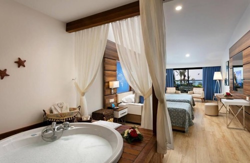 Belek Golf Area Resort | Limak Atlantis De Luxe Hotel & Resort - All Inclusive