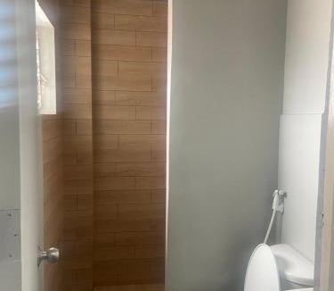 Palanan Hostel | Lime Lite Manila Hostel