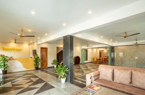 Noida Hotel | Lime Tree Hotel & One Bed Room Serviced Apartment Nearby Noida Sector 50 Metro & Medanta Hospital with Party Venue