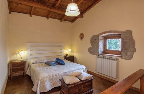Pratovecchio Other | Lime tree house estate with shared pool