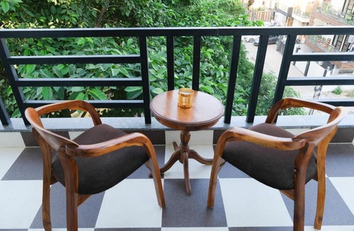 Gurugram Apartment | Lime Tree Luxurious 3BHK Serviced Apartment Near Medanta