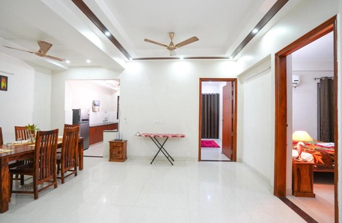 Gurugram Apartment | Lime Tree Luxurious 3BHK Serviced Apartment Near Medanta
