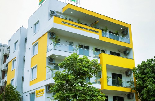 Sector 51 Hotel | Lime Tree Luxury Studio