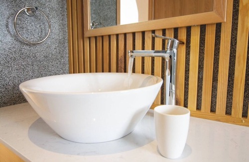 Cam Thanh Bed & Breakfast | Lime Villa - Family Viziati in questa camera incantevole.