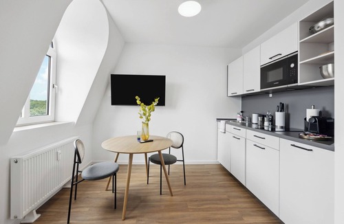 Holthausen Apartment | Limehome Düsseldorf Bahlenstr.