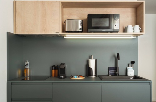 Notre-Dame Hotel | Limehome Versailles Rue du Bailliage
