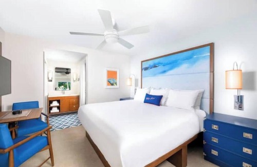 Estate Frenchman Bay Resort | Limetree Resort Studio w/POOL & HOT TUB