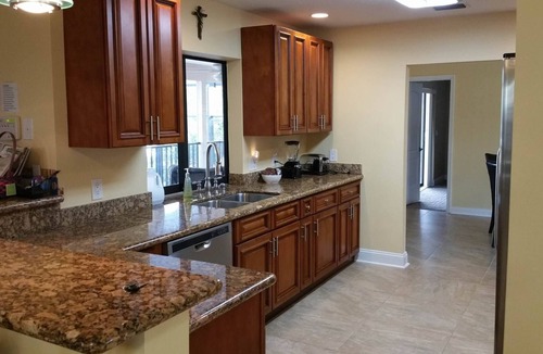 Connors House | Limited-Time Jul–Sept Savings at Vanderbilt Beach Waterfront Home