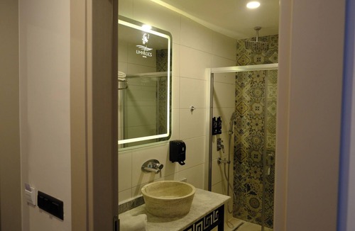 Iznik Hotel | Limnades Hotel