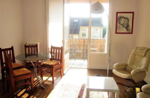 Limoges Apartment | LIMOGES centre, parking !