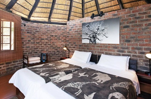 Mathathane Cabin | Limpopo River Lodge