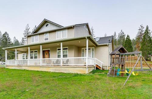 Grants Pass House | Limpy Creek Access! Family Retreat in Grants Pass