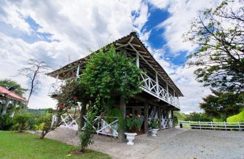 Armenia Hotel | Linaje Salvaje Hotel