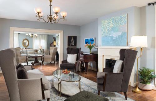 Monroe Ward Hotel | Linden Row Inn