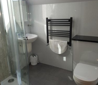 Stromness Bed & Breakfast | Lindisfarne Bed & Breakfast