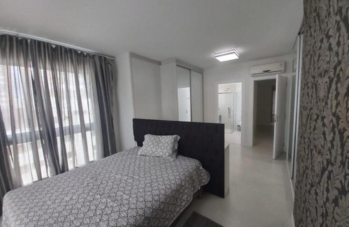 Andorinha Apartment | Lindo Apartamento com 5 suítes perto do mar! No melhor lugar de Meia Praia