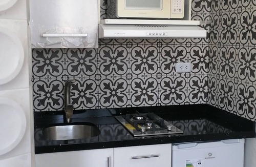 Brena House | Lindo Micro Studio