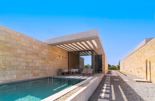 Kallithea Villa | Linear Cabanon Kallithea Luxury Villas: Your Idyllic Retreat!