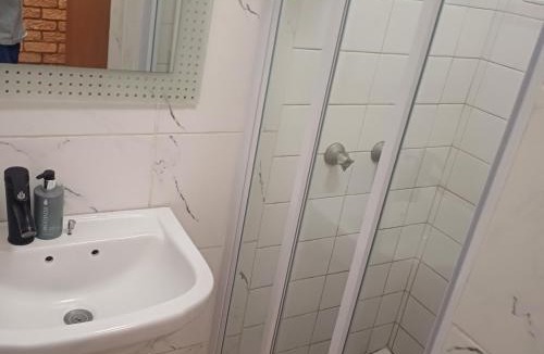 Beaufort West Apartment | Linga Longa