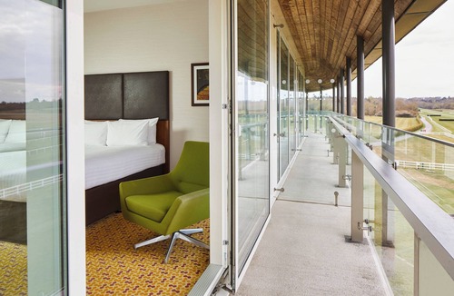 Lingfield Hotel | Lingfield Park Marriott Hotel & Country Club