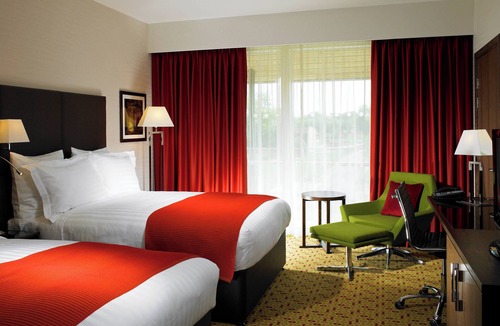 Lingfield Hotel | Lingfield Park Marriott Hotel & Country Club