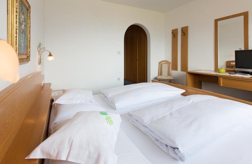 Tirolo Bed & Breakfast | LINGHOF