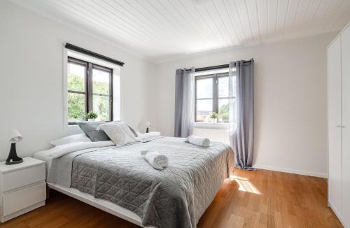 Uddevalla Apartment | Linneby