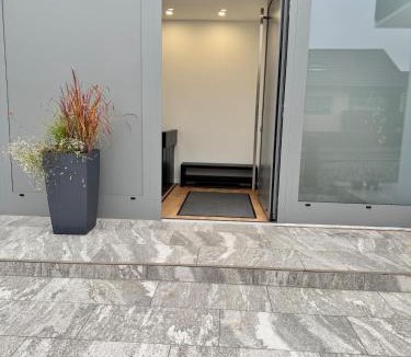 Schwarzenlache Apartment | LiNo