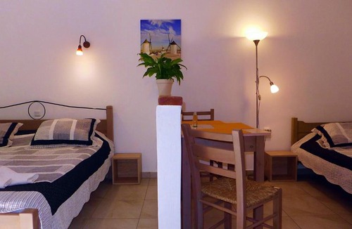 Kalyves Apartment | Lion-Suites