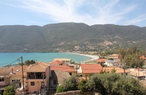 Vassiliki Apartment | Liotrivi Studios