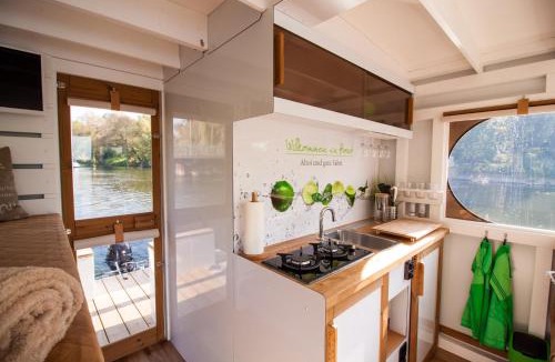 Priepert Boat Rental | Lisa Boot 2