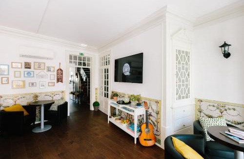 Cacilhas Hostel | Lisbon South Hostel