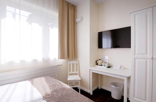 Lehen Apartment | List Five - Your British Guesthouse
