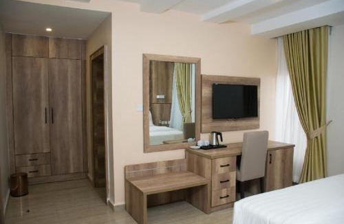 Wuse 2 Hotel | Lit Suites