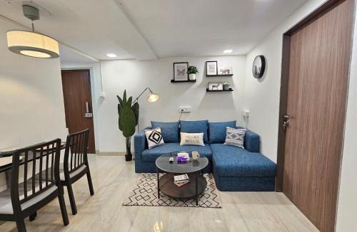 Khar Apartment | Lite Stays - Khar West