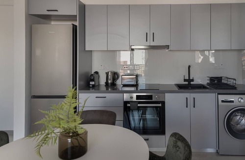 Paphos Apartment | Lithos Modern Flat by Staycom