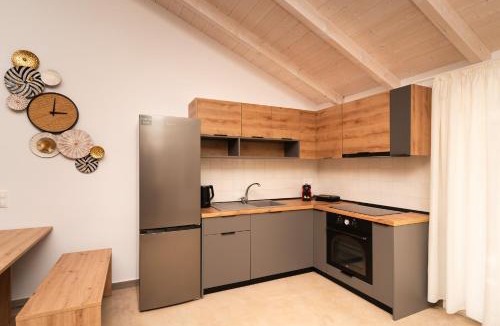 Pylos-Nestoras Hotel | Lithos Suites