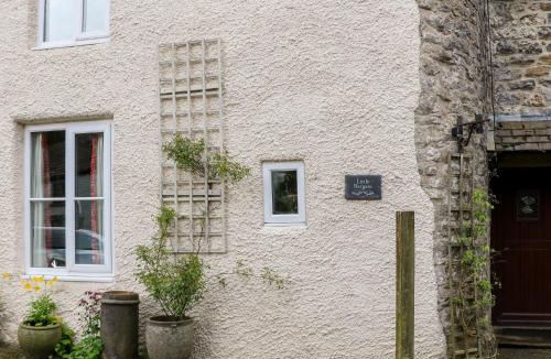 Castleton House | Little Bargate