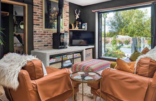 Devizes House | Little Barn