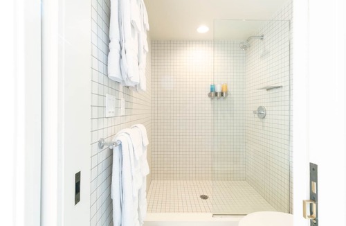 Green Mountain Falls House | Little Beaver Inn