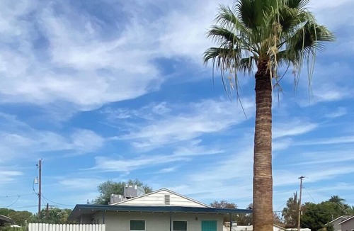 Camelback East House | Little Blue Box