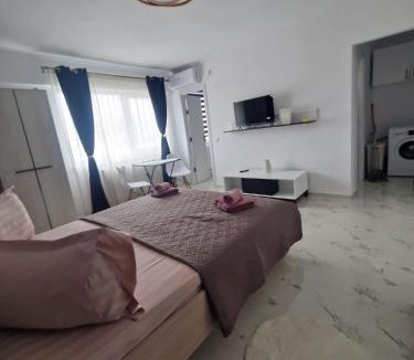 Braila Apartment | Little Escape