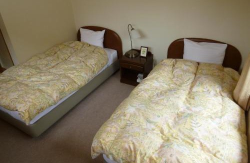 Nikko Bed & Breakfast | Little Forest Inn Nikko