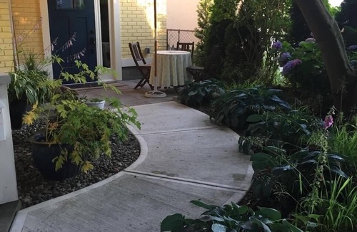 Hastings House | Little Gem 2 bedroom apart with patio + Studio in prime Vancouver location