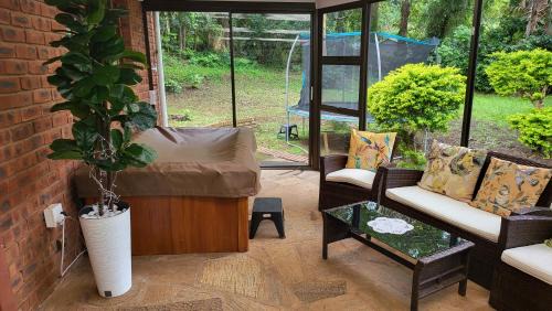 Waterfall House | Little Germany
