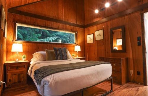 Glacier House | Little Haven Cottage