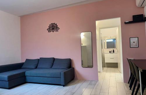 Angera Apartment | Little Haven