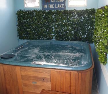Taupo Hotel | Little Haven