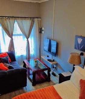 Rustenburg House | Little Haven!