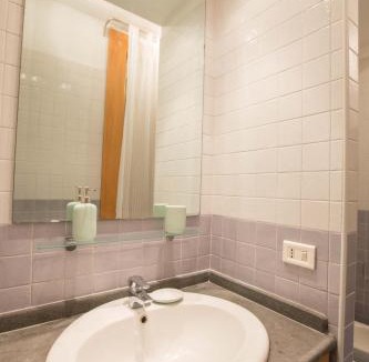 Quartieri Spagnoli Apartment | Little Hope 83 by Dimorra